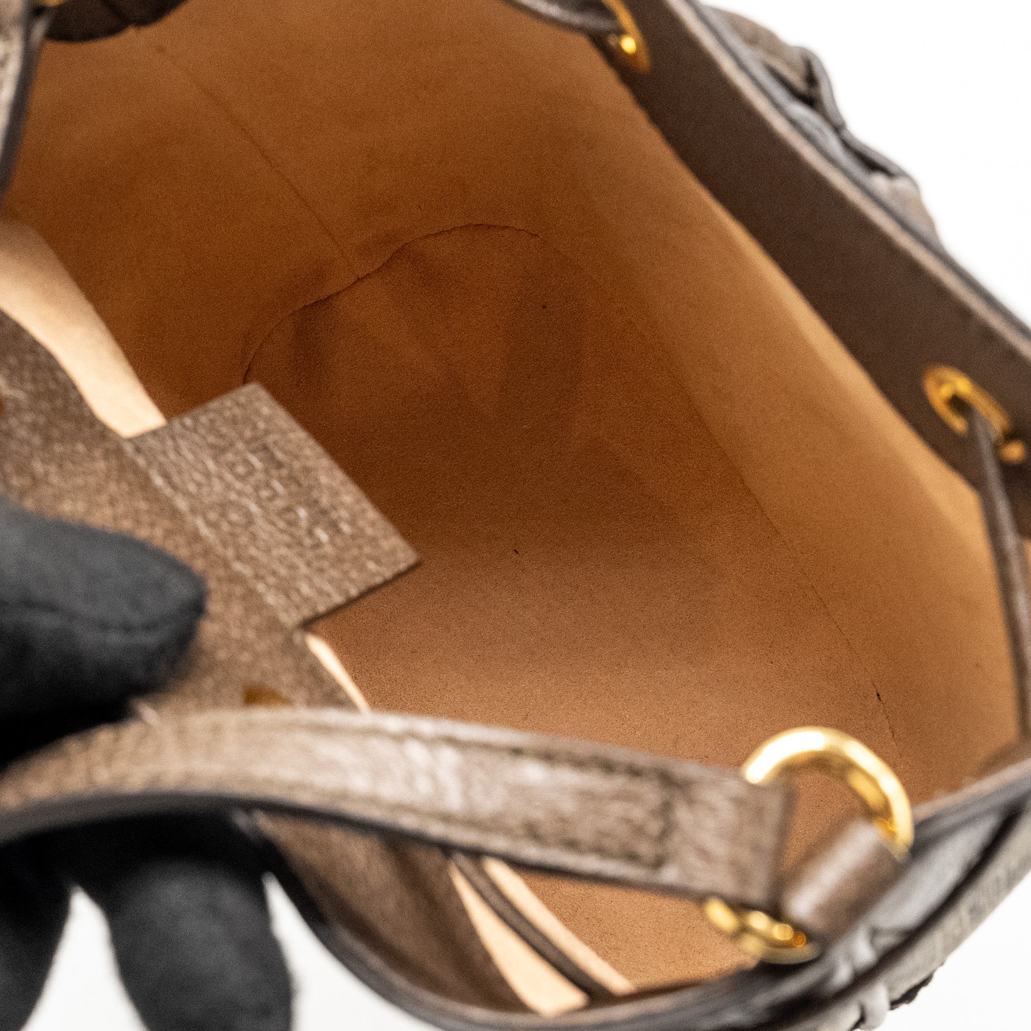 gucci-ophidia-mini-bucket-bag-gg-supreme-canvas-beige-ebony-ghw-copy-1