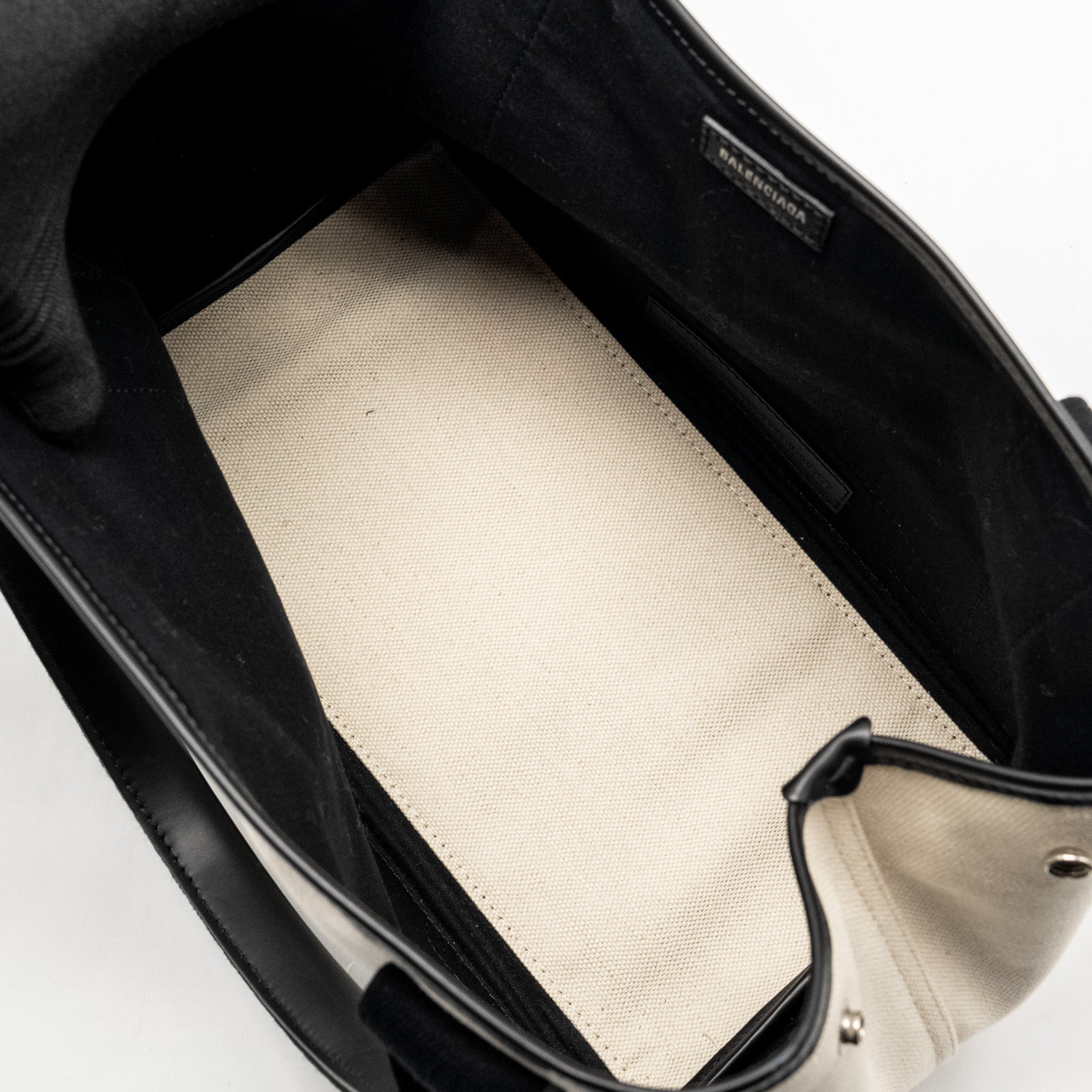 balenciaga-cabas-tote-bag-canvas-calfskin-natural-black-shw