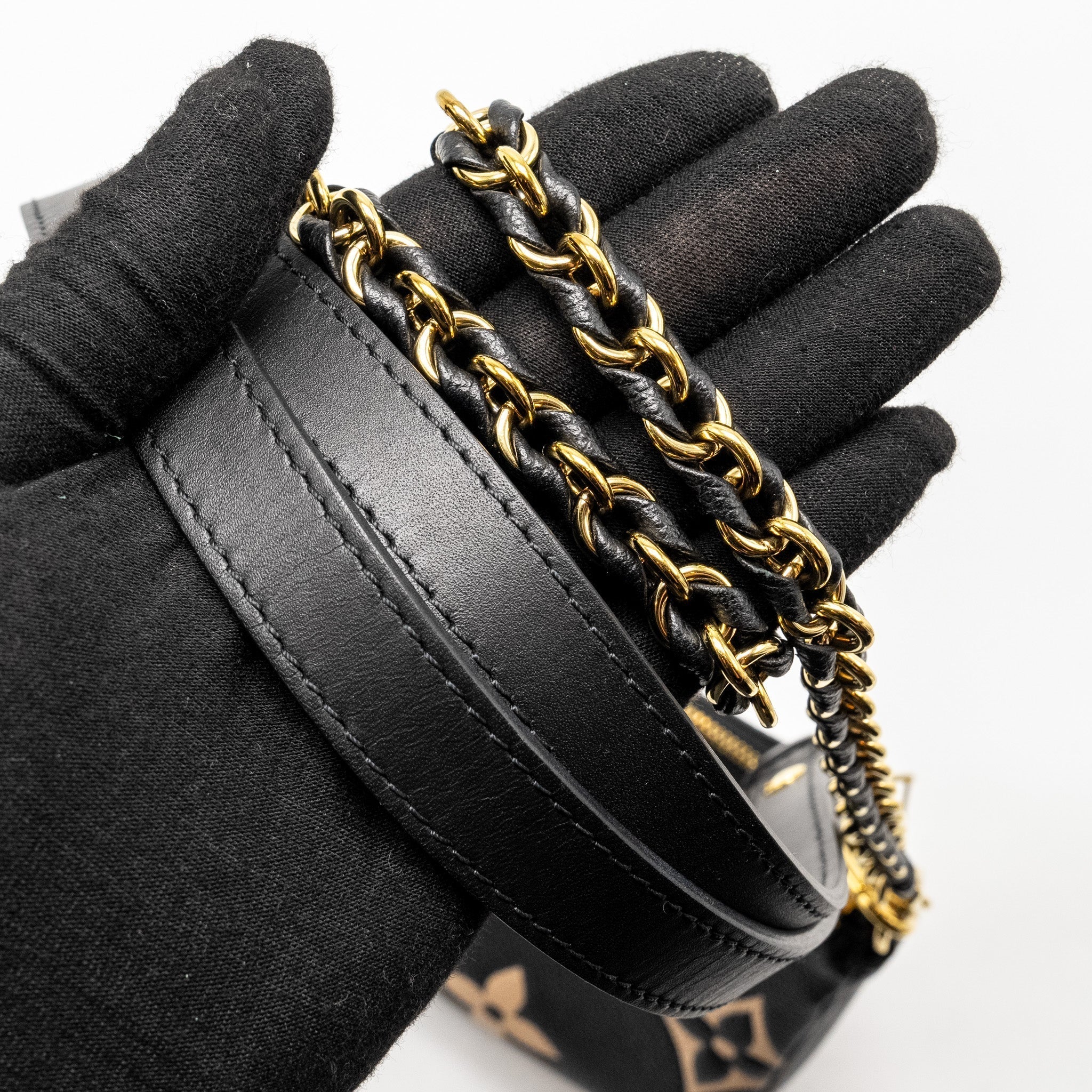 louis-vuitton-multi-pochette-accessories-bicolour-monogram-empreinte-ghw