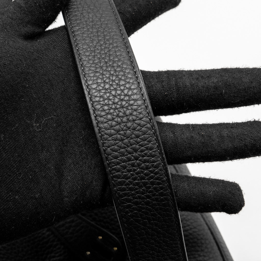 hermes-lindy-26-clemence-black-shw-stamp-w