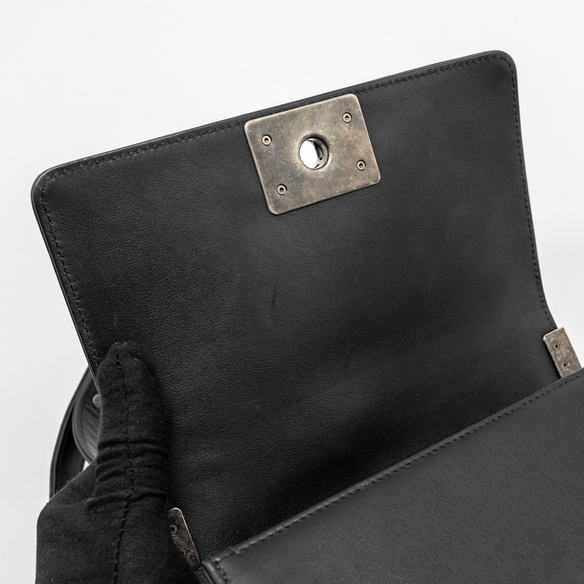 chanel-small-boy-bag-calfskin-black-ruthenium-hardware