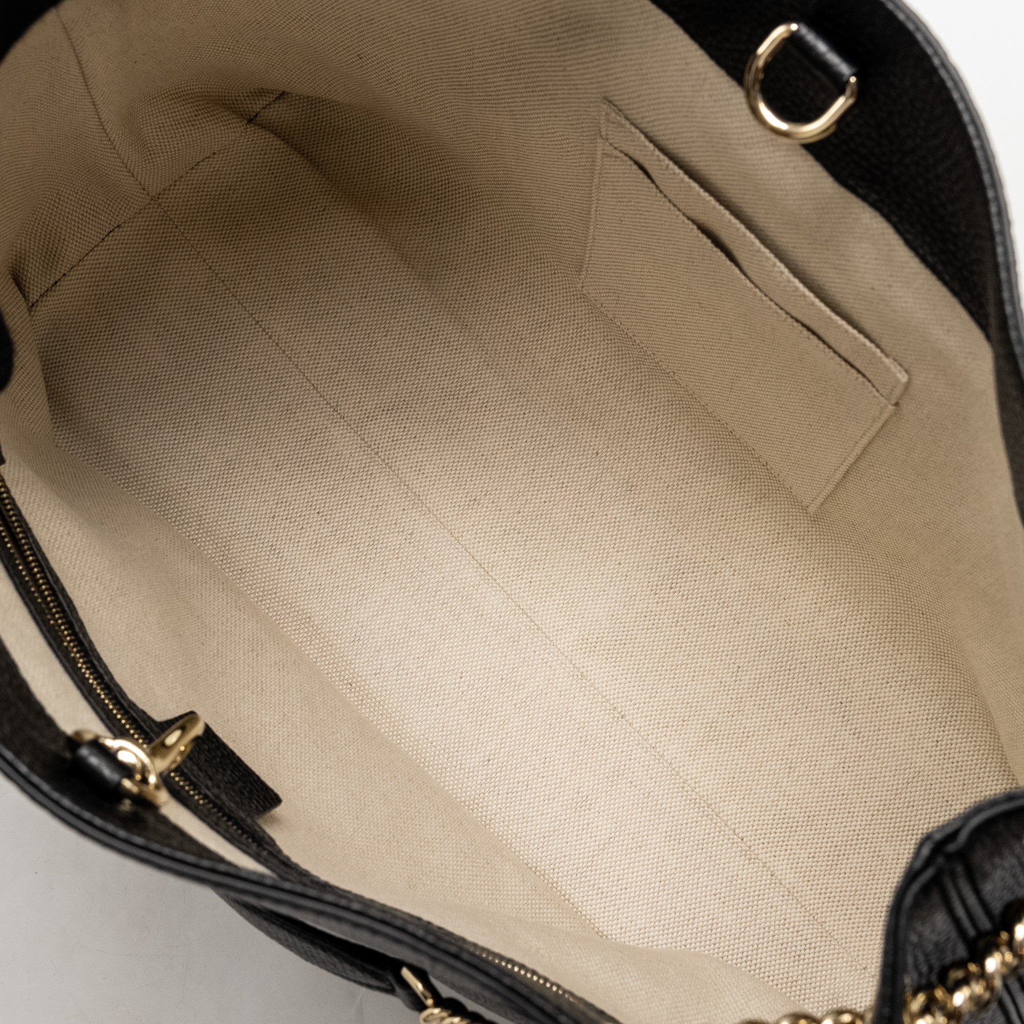 gucci-interlocking-g-soho-tote-bag-calfskin-black-ghw