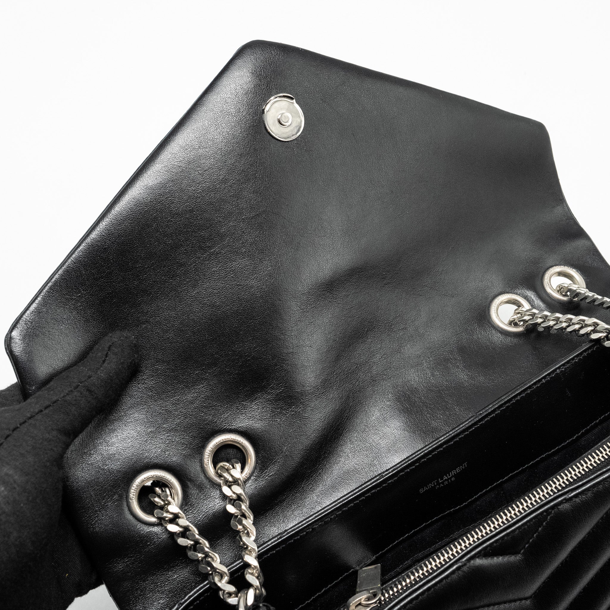 saint-laurent-ysl-medium-lou-lou-bag-calfskin-black-ruthenium-hardware