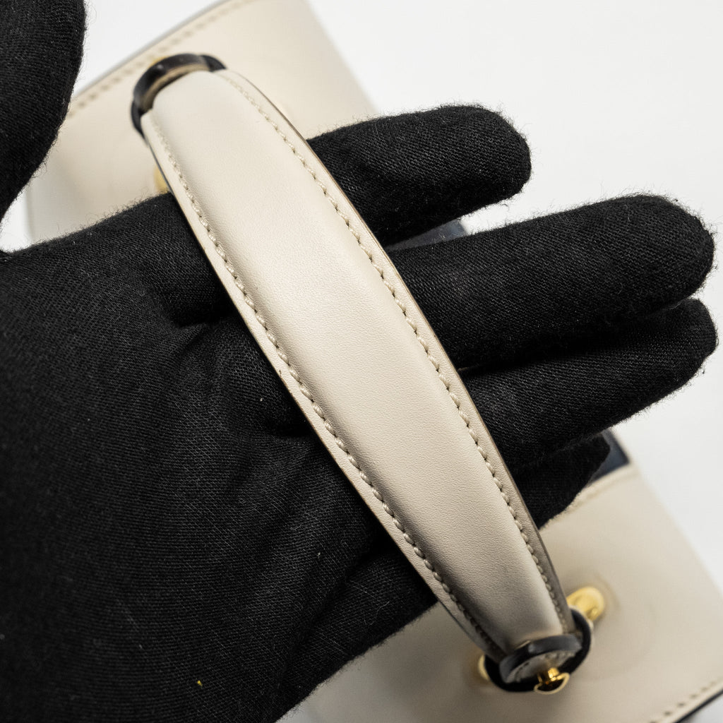 gucci-mini-sylvie-top-handle-bag-calfskin-white-ghw