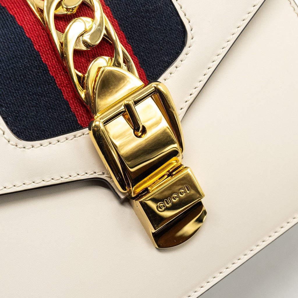 gucci-mini-sylvie-top-handle-bag-calfskin-white-ghw