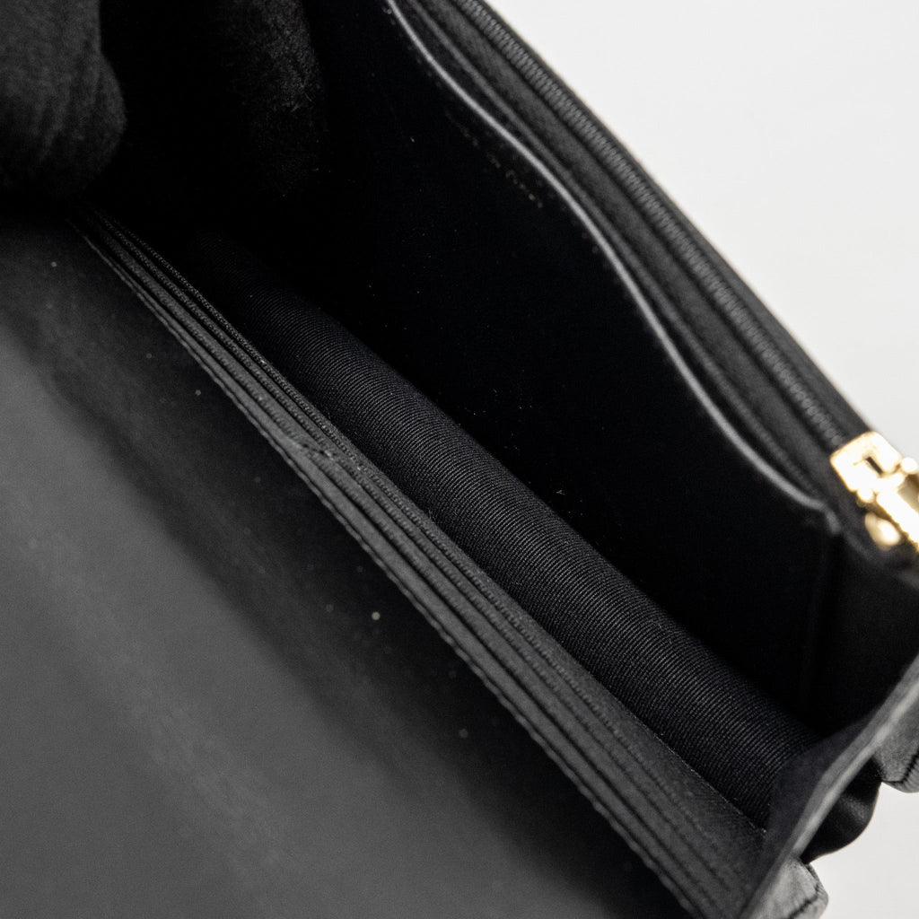 chanel-pearl-detailed-top-handel-wallet-on-chain-lambskin-black-lghw-microchip