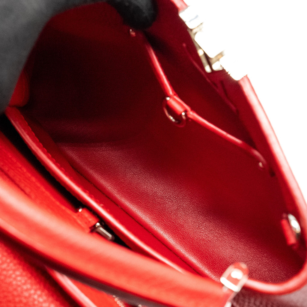 louis-vuitton-capcuine-bb-taurillon-red-shw-1