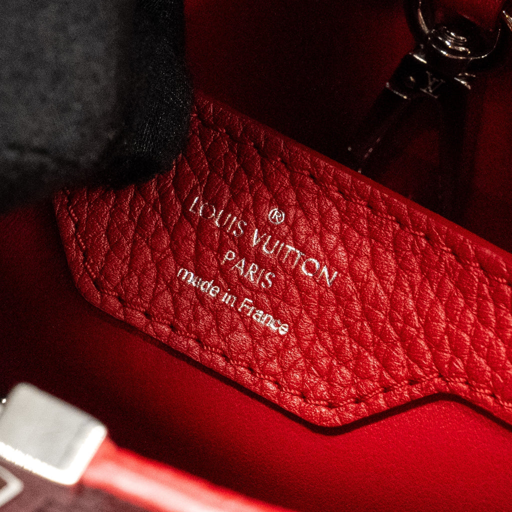 louis-vuitton-capcuine-bb-taurillon-red-shw-1