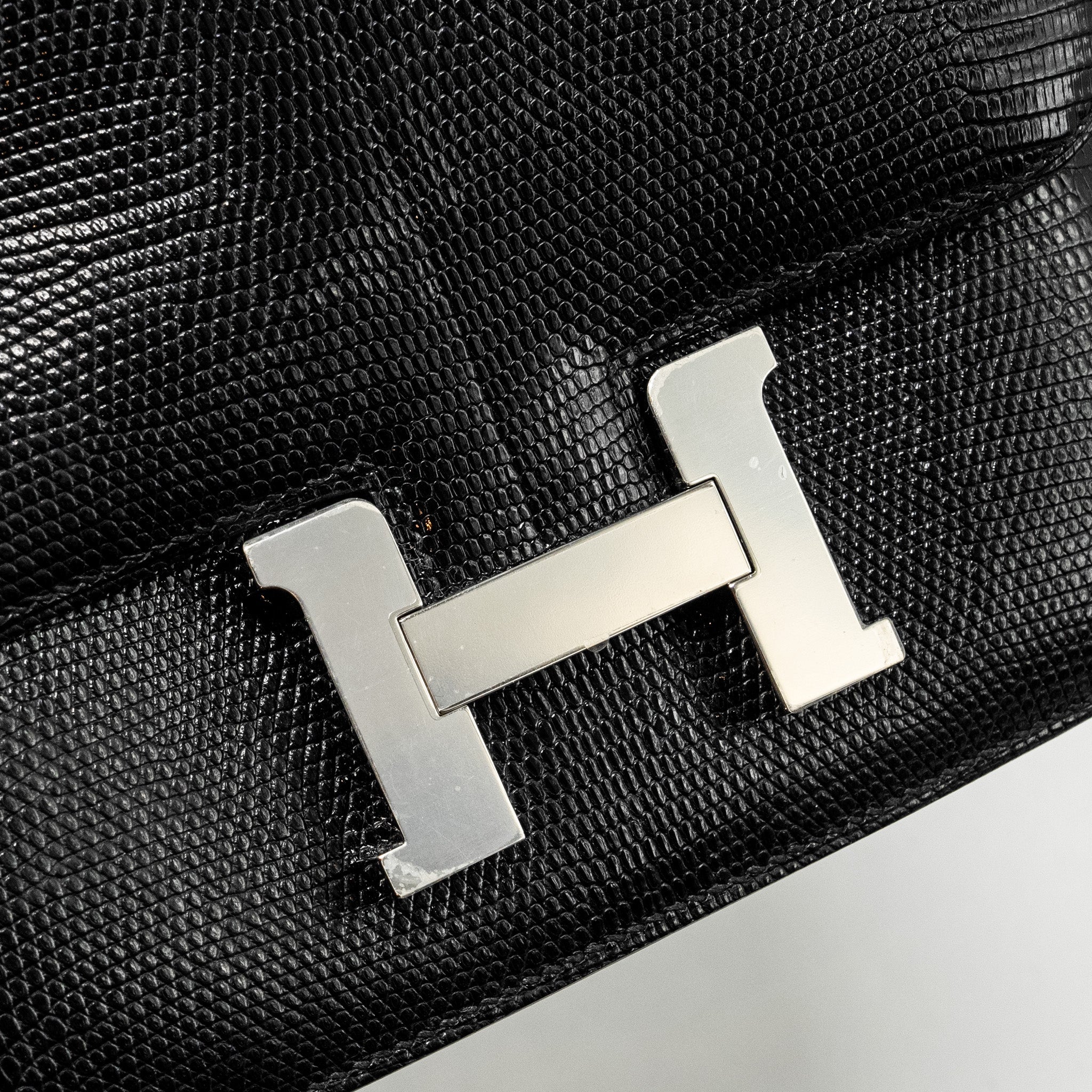hermes-mini-constance-lizard-varanus-salvator-black-shw-stamp-u