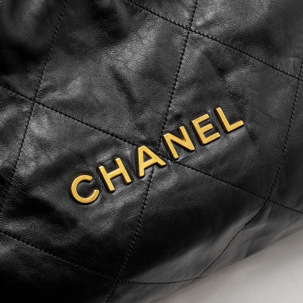 chanel-medium-22-bag-shiny-calfskin-black-ghw-microchip-3