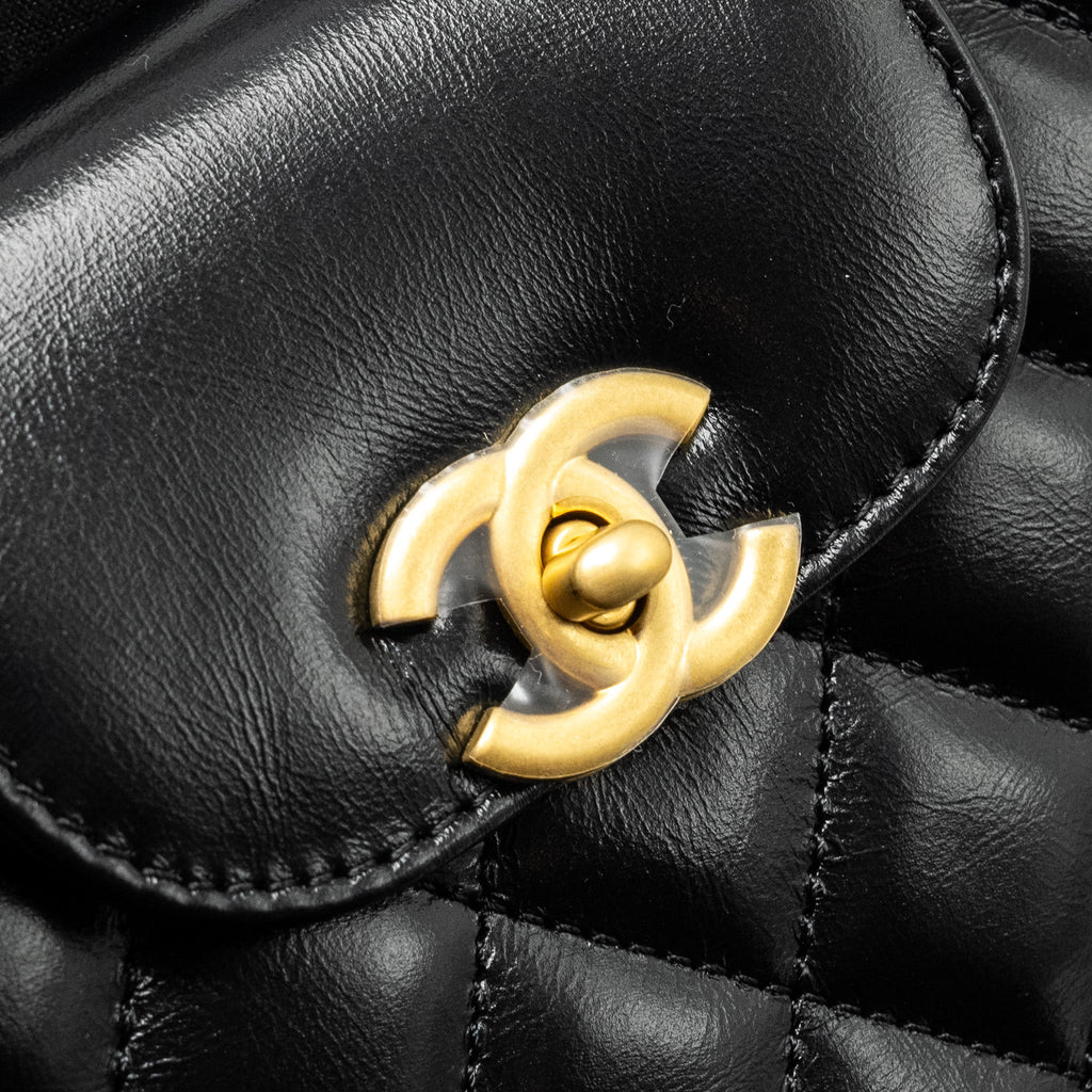 chanel-mini-kelly-shopping-tote-bag-calfskin-black-ghw-microchip