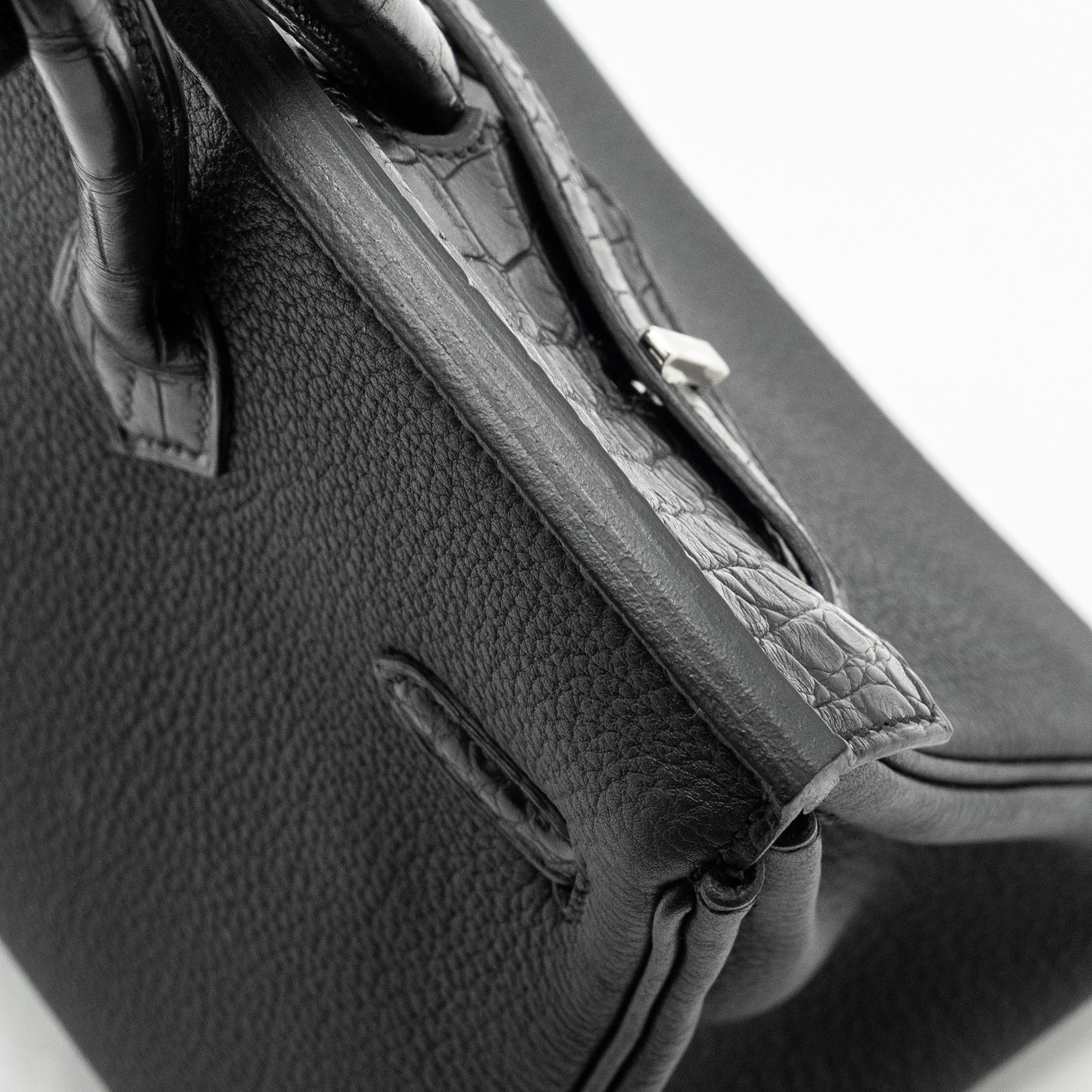 hermes-birkin-25-touch-togo-alligator-mississippiensis-black-shw-stamp-b