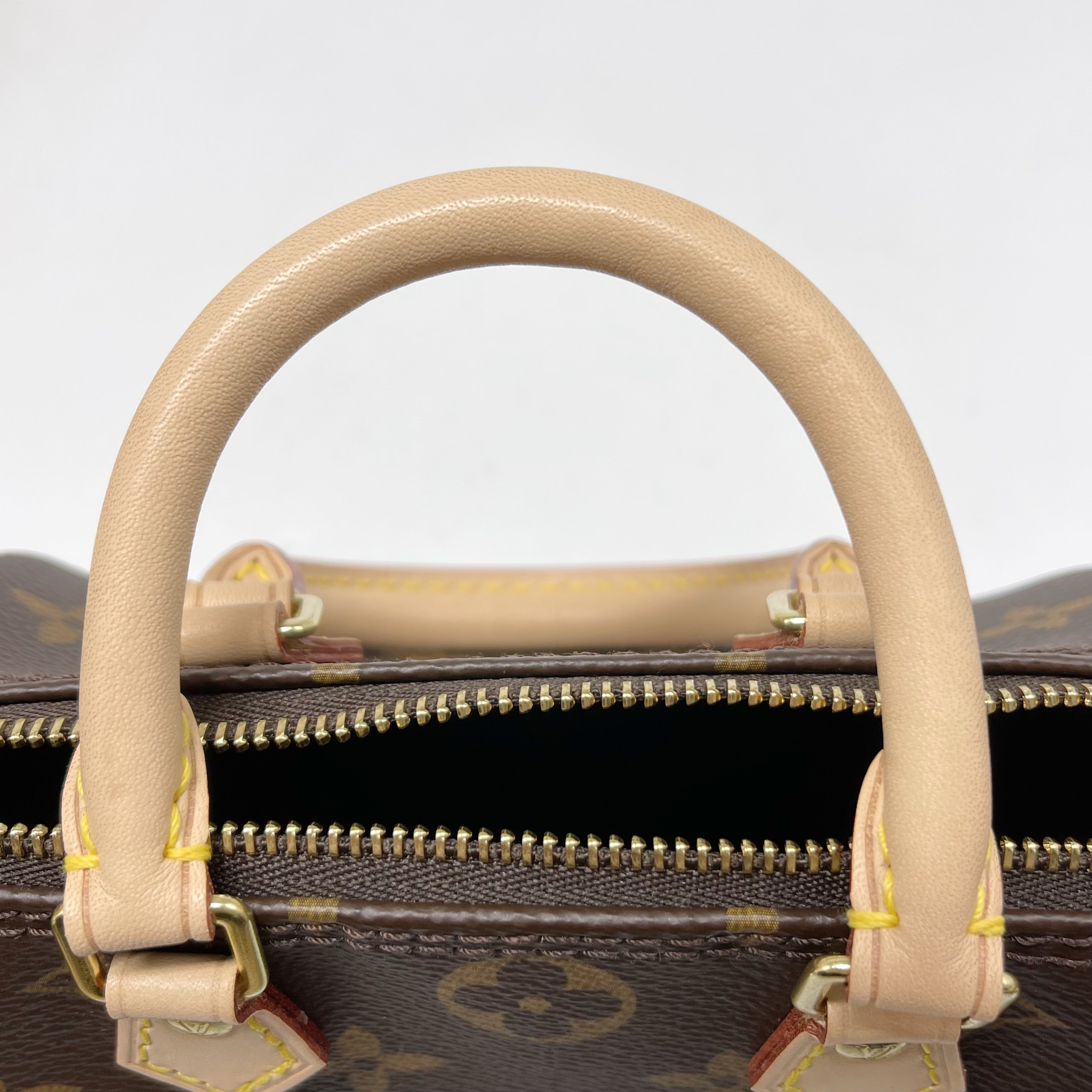 louis-vuitton-nano-speedy-monogram-canvas-1