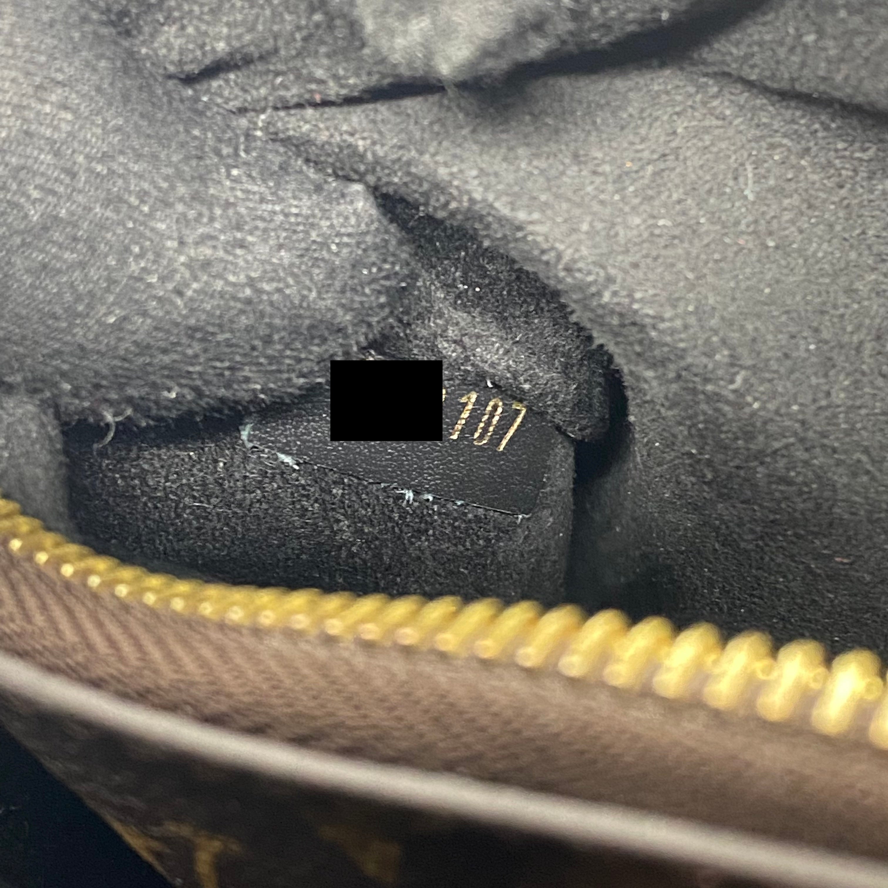 louis-vuitton-neonoe-monogram-black