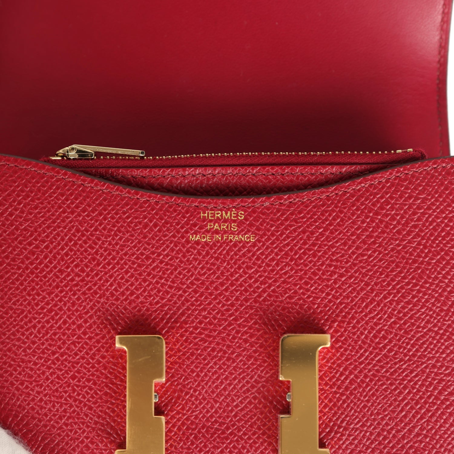 Constance Slim Wallet Rubis Epsom Gold Hardware Bag