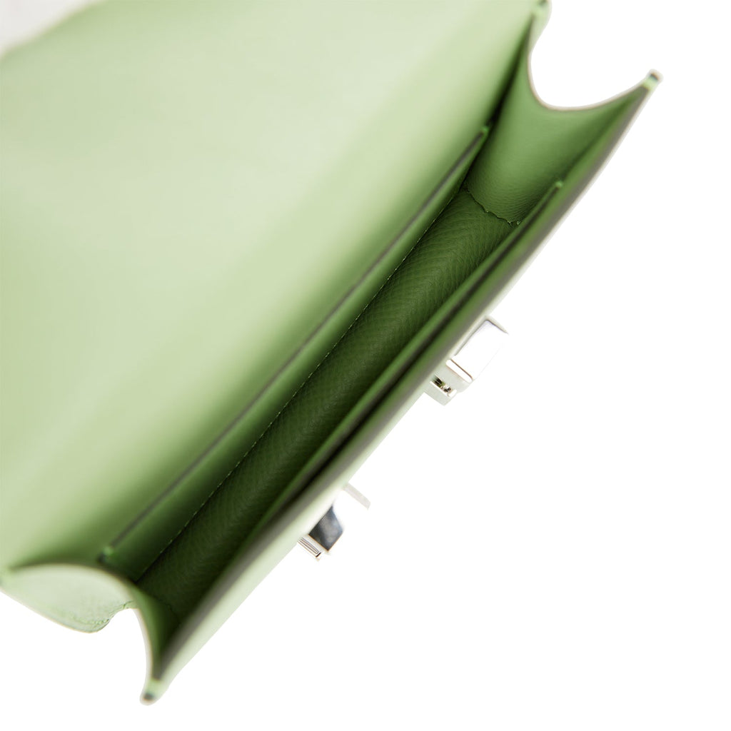 Constance Slim Wallet Vert Criquet Epsom Palladium Hardware Bag