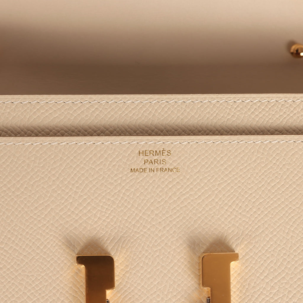 Constance Wallet To Go Craie Epsom Gold Hardware Bag