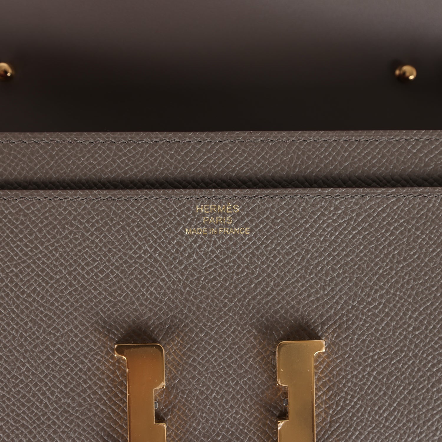 Constance Wallet To Go Etain Epsom Gold Hardware Bag