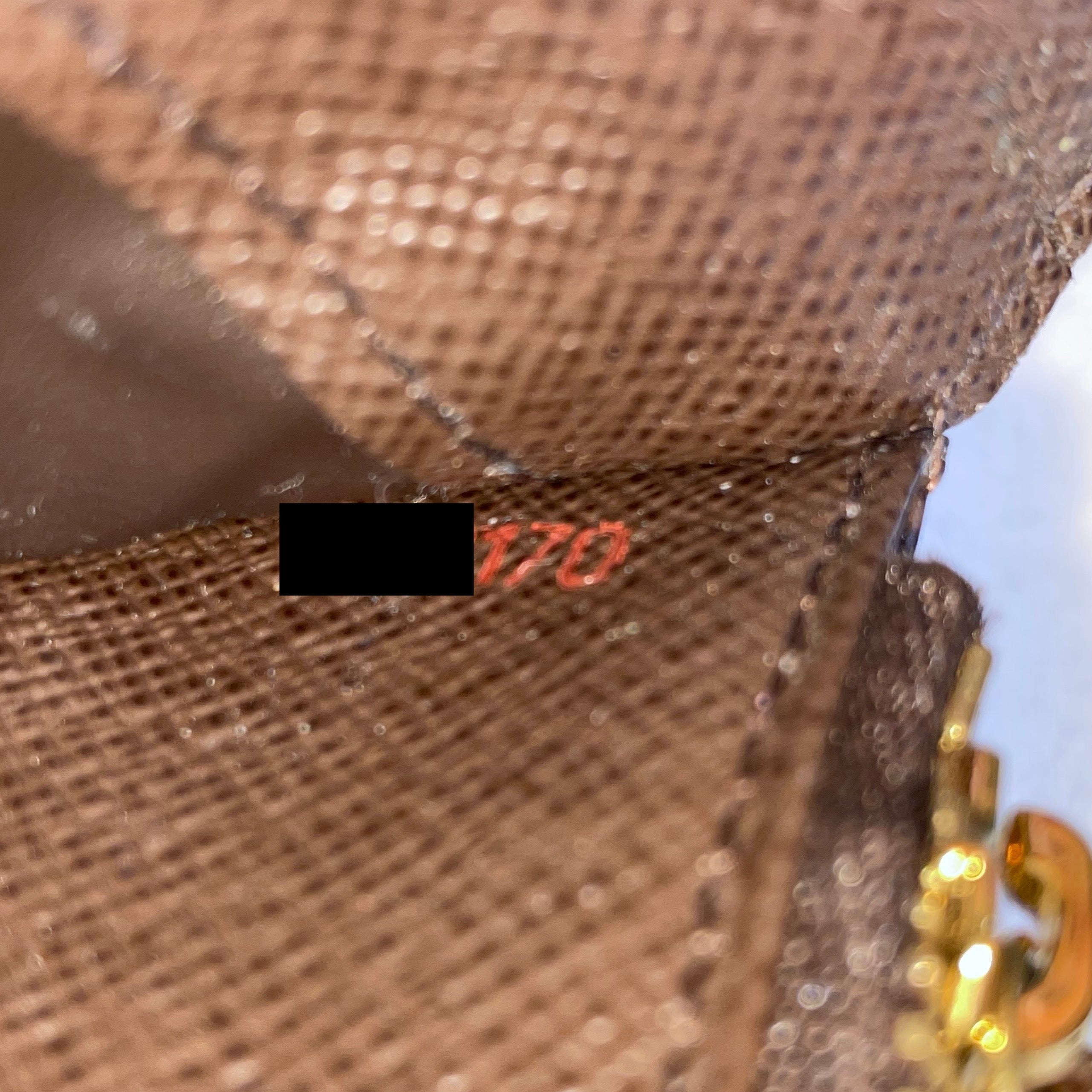 louis-vuitton-fold-wallet-damier-ebene-ghw