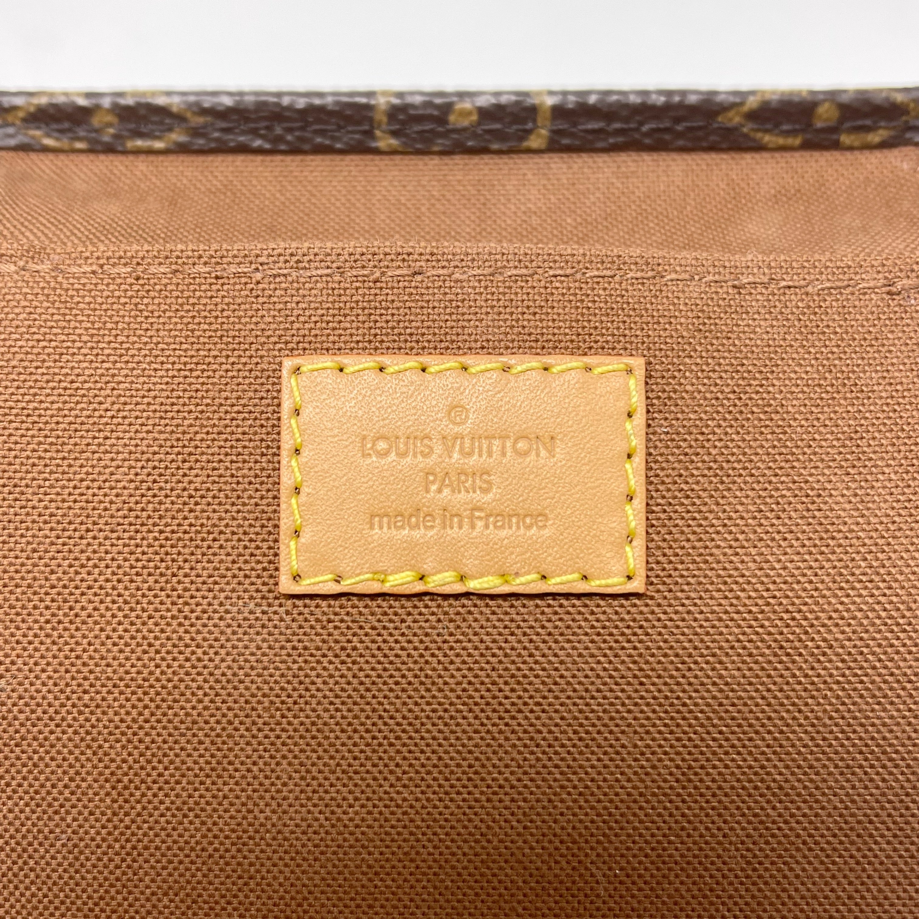louis-vuitton-petit-sac-plat-monogram