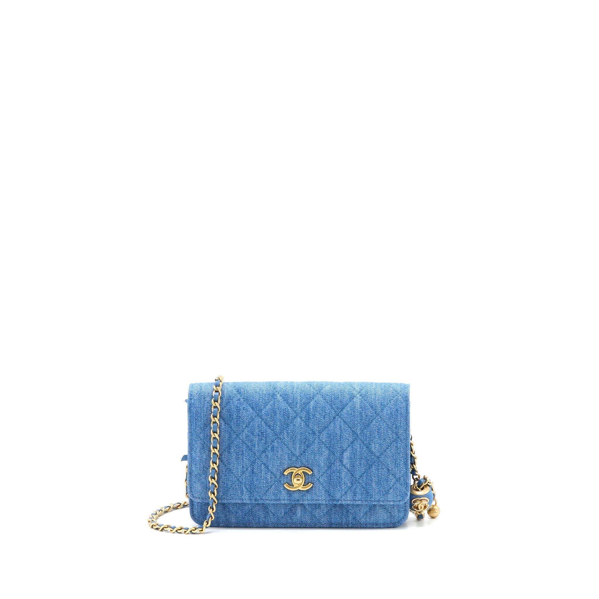 chanel-pearl-crush-wallet-on-chain-denim-ghw-microchip