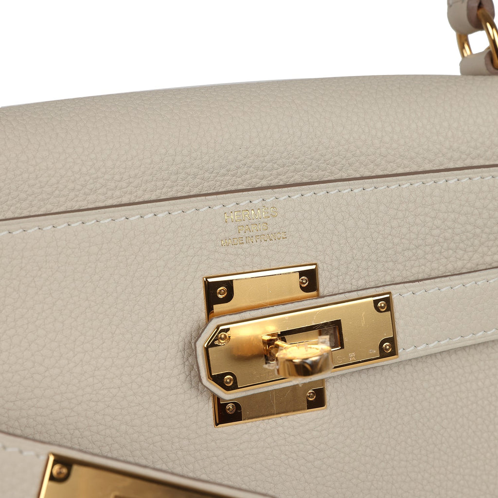 Kelly Retourne 28 Craie Togo Gold Hardware Bag