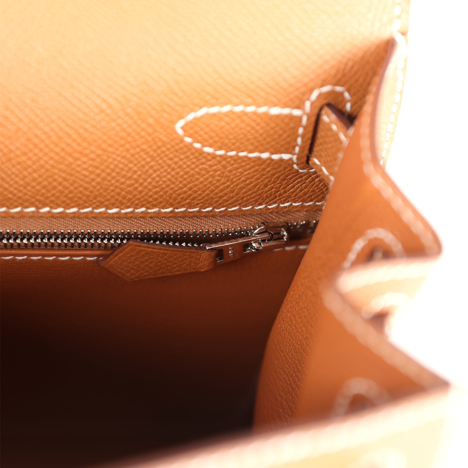 Kelly Retourne 28 Gold Epsom Palladium Hardware Bag