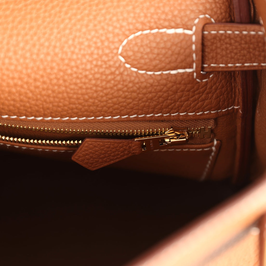 Kelly Retourne 28 Gold Togo Gold Hardware Bag