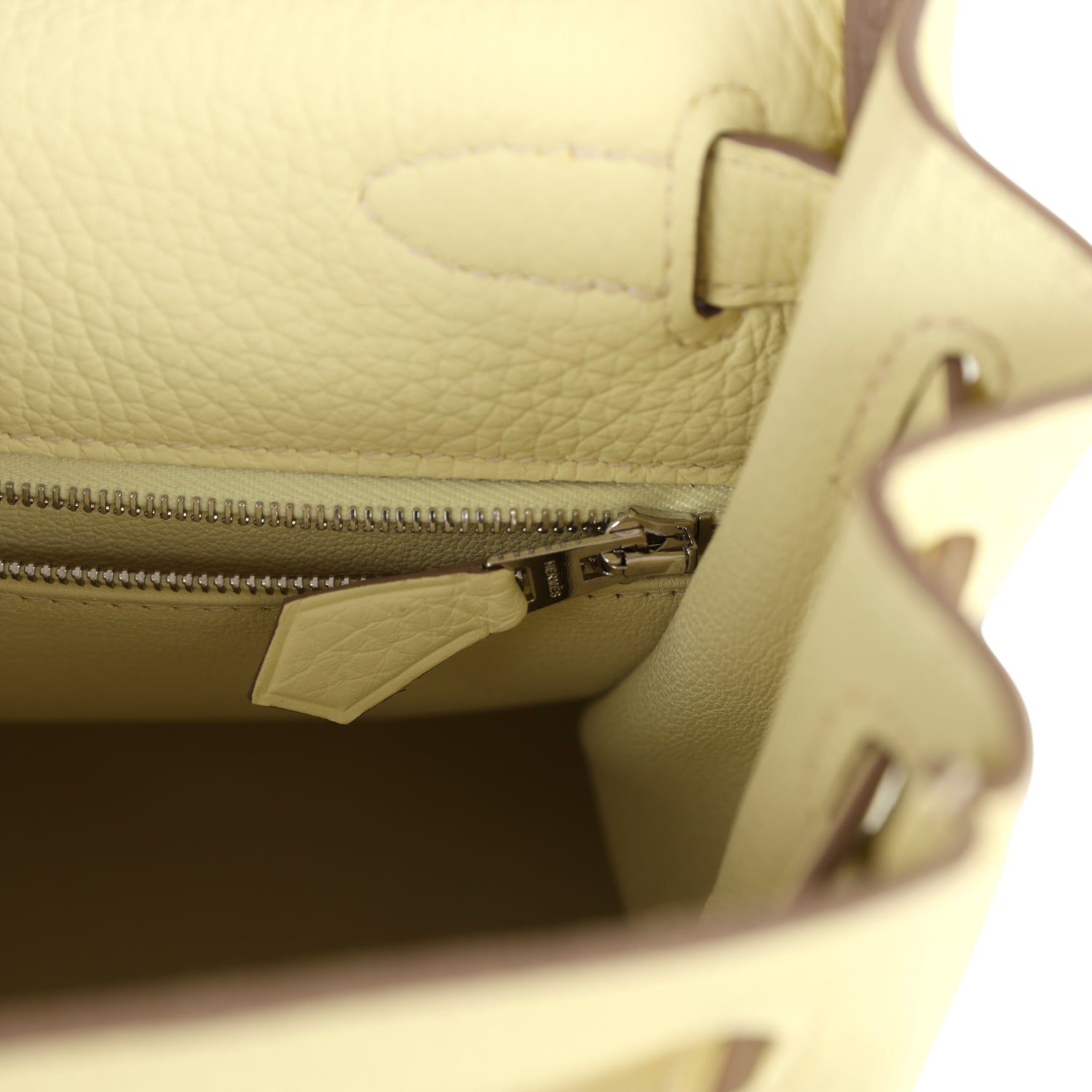 Kelly Retourne 28 Jaune Milton Clemence Palladium Hardware Bag