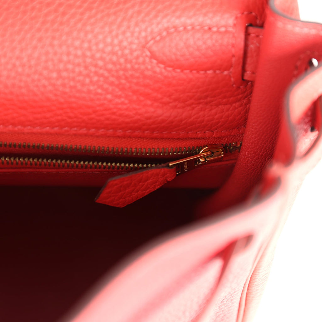 Kelly Retourne 28 Rouge Pivoine Togo Gold Hardware Bag
