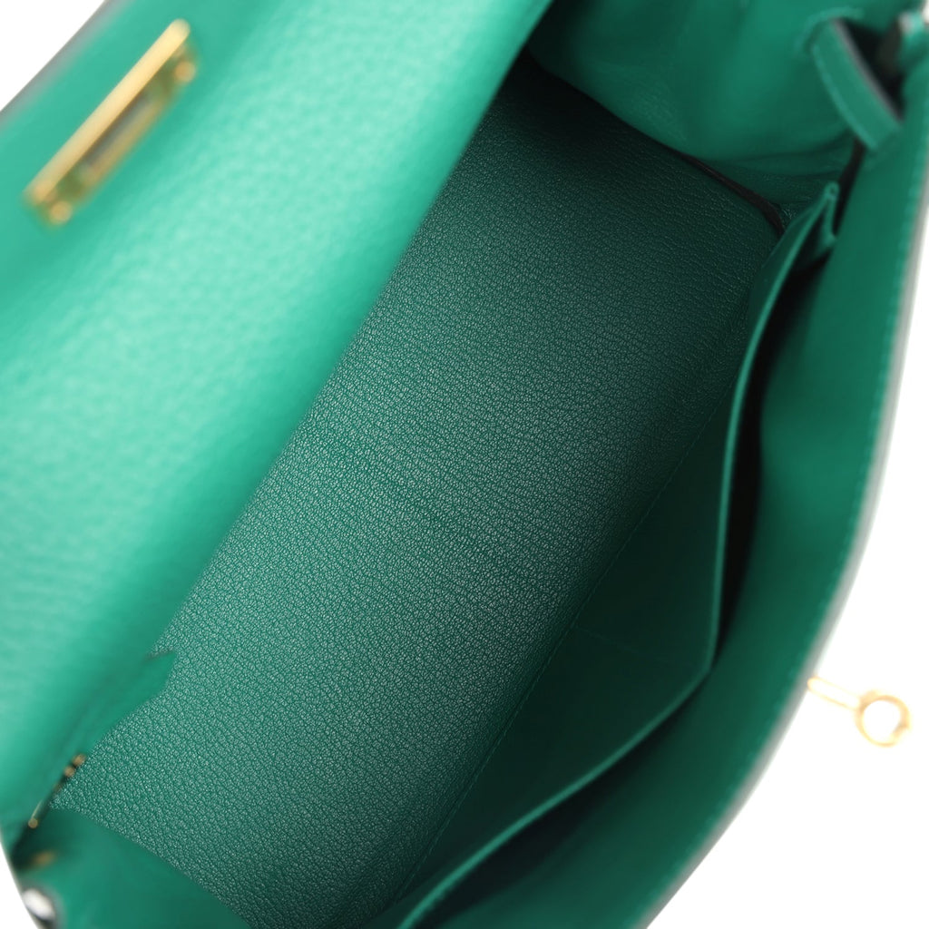 Kelly Retourne 28 Vert Vertigo Clemence Gold Hardware Bag