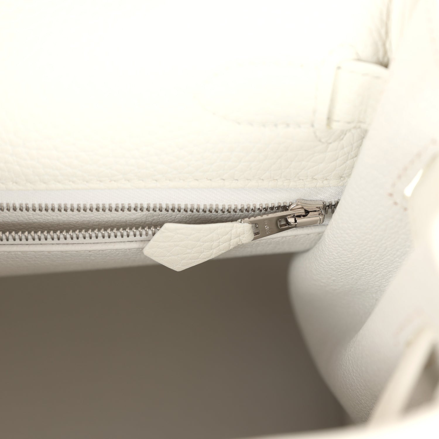 Kelly Retourne 28 White Clemence Palladium Hardware Bag