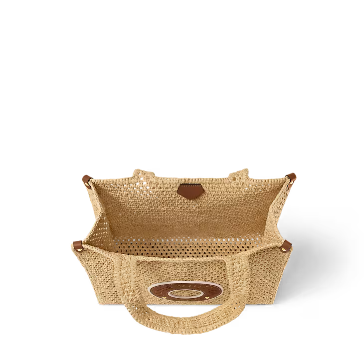 onthego-mm--M24723_PM1_Interiorview