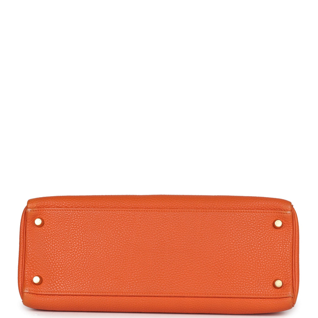 Vintage Kelly Retourne 32 Orange Togo Gold Hardware Bag