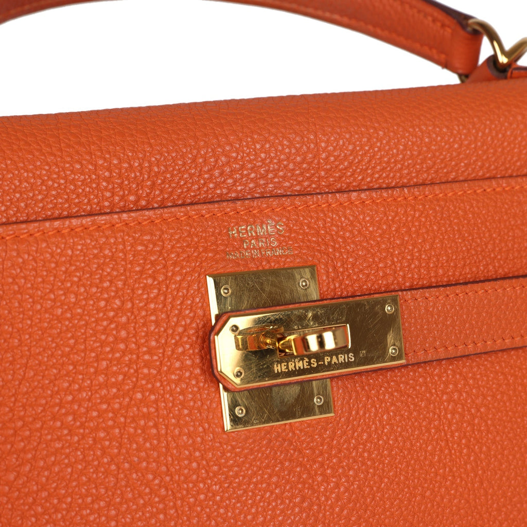 Vintage Kelly Retourne 32 Orange Togo Gold Hardware Bag