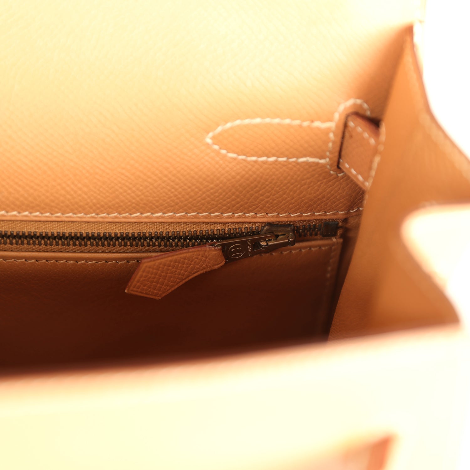 Vintage Sellier Kelly 32 Naturel Courchevel Gold Hardware Bag
