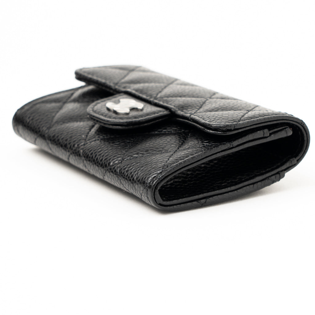 chanel-classic-flap-card-holder-caviar-black-shw-hologram