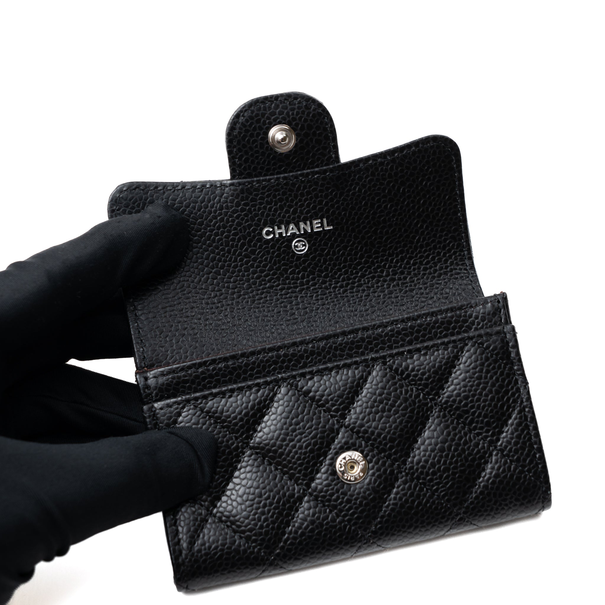 chanel-classic-flap-card-holder-caviar-black-shw-hologram
